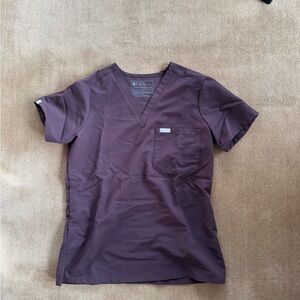 Figs Catarina scrub top in Espresso